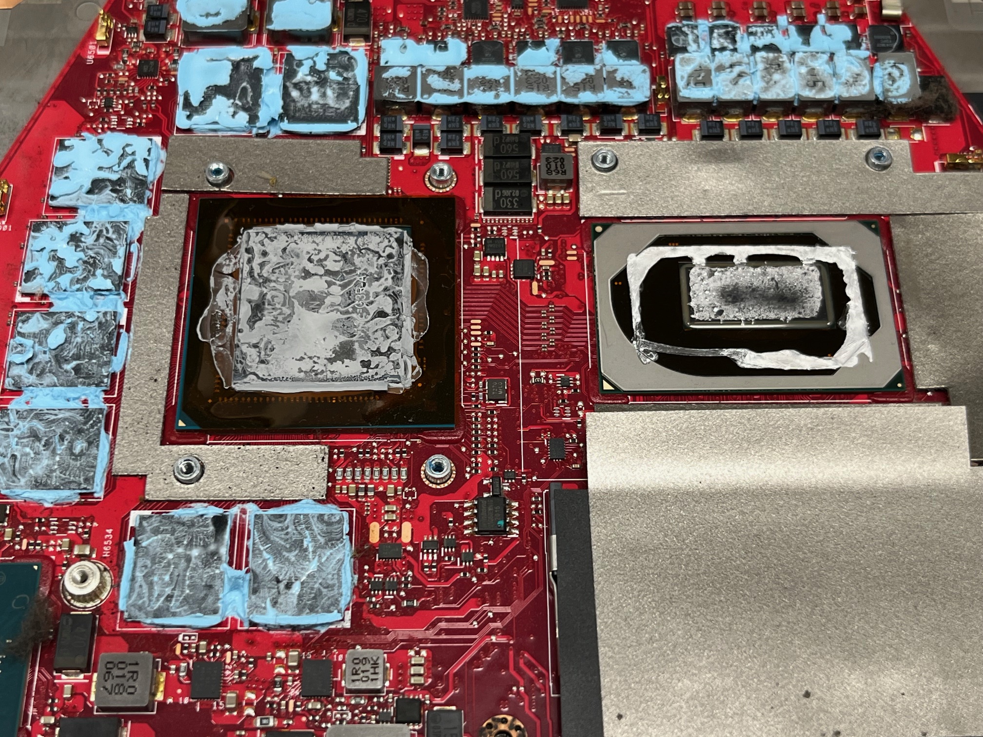 Przed naprawą laptop Asus ROG GX550L